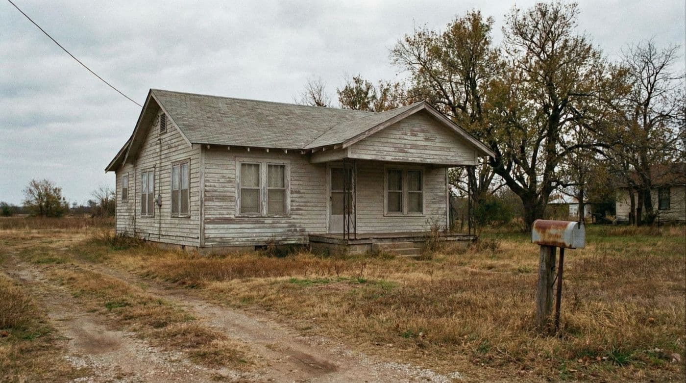 A rundown house transformed into a modern home with Deqolo, before
